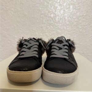 Brand: Steve Madden / Style: Madrista Slip On Leather Sneaker / Size: 5.5M